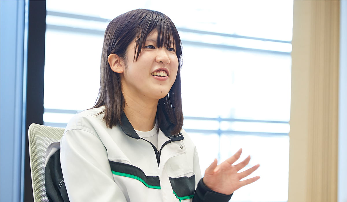 先輩たちの声